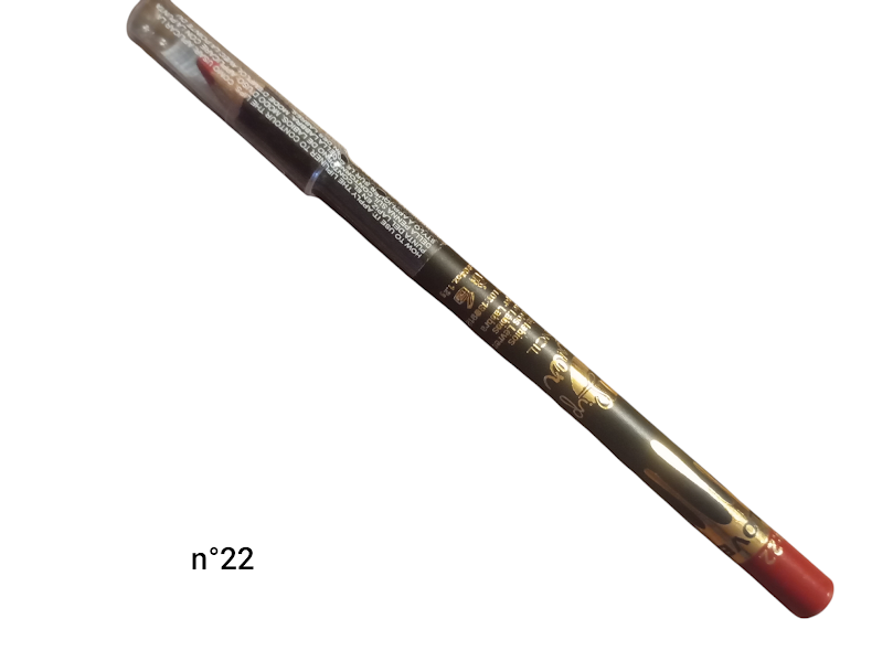 Crayons à lèvres et yeux